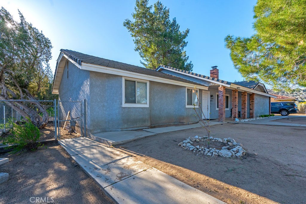 7365 Chase Property Photo 2