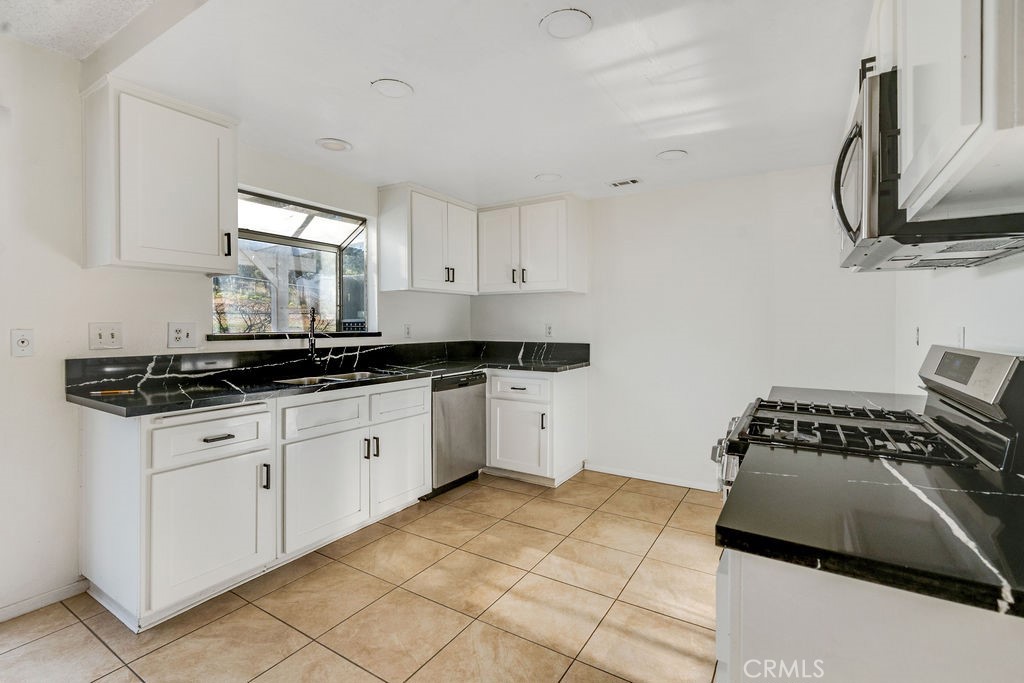 7365 Chase Property Photo 6