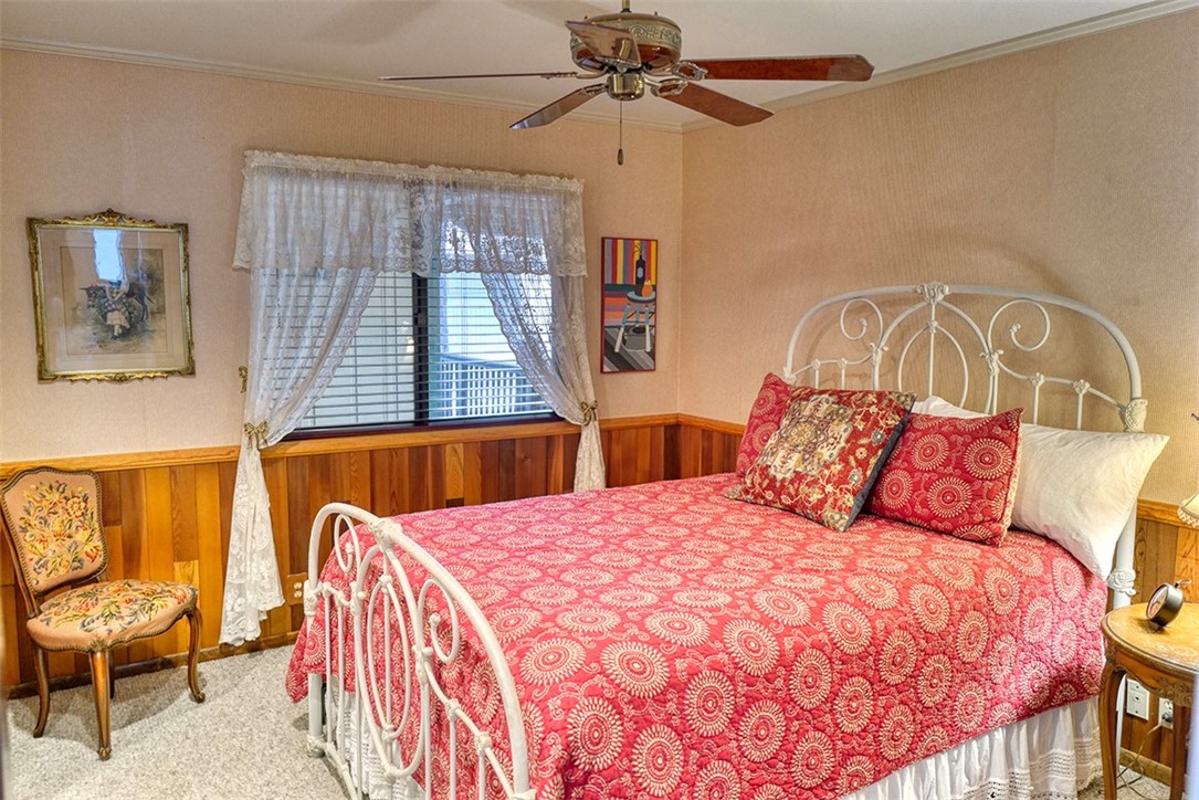 701 Zurich Property Photo 10