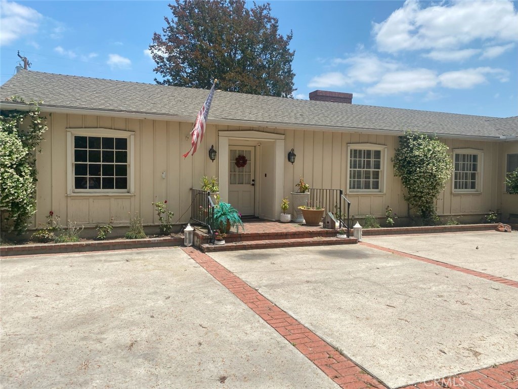 1448 N Euclid Property Photo