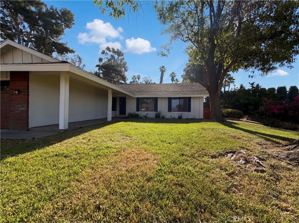2785 Bonita Drive Property Photo 1