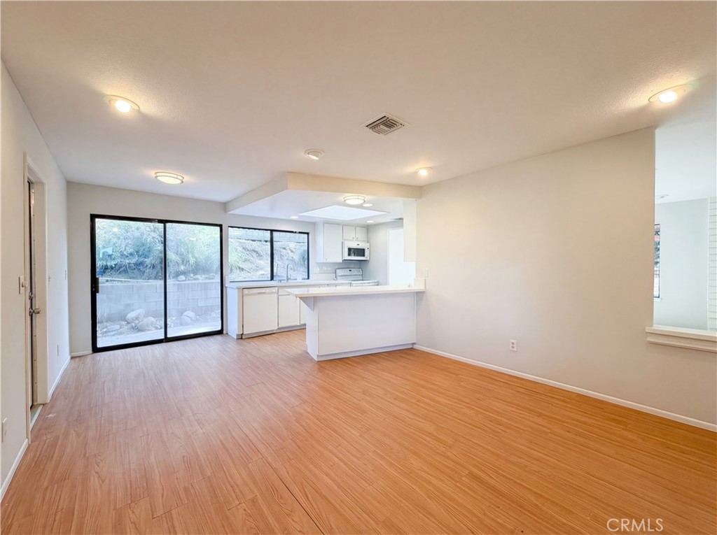 2785 Bonita Drive Property Photo 10