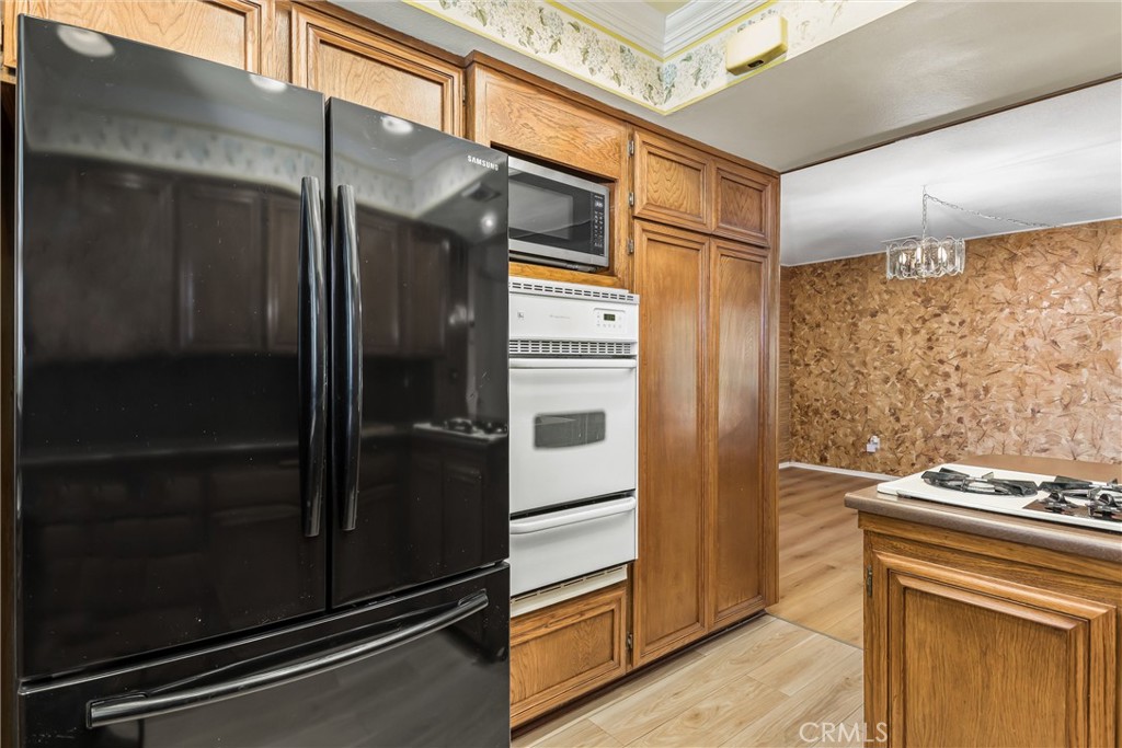 775 Huston Property Photo 12