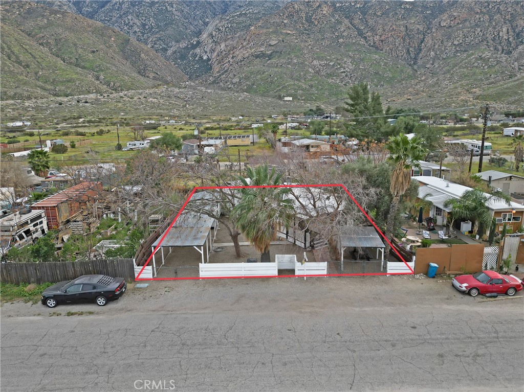 52101 Lois Property Photo 4