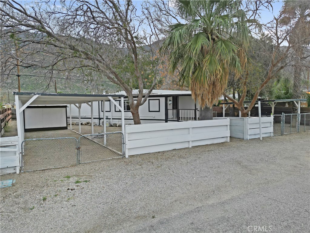 52101 Lois Property Photo 5