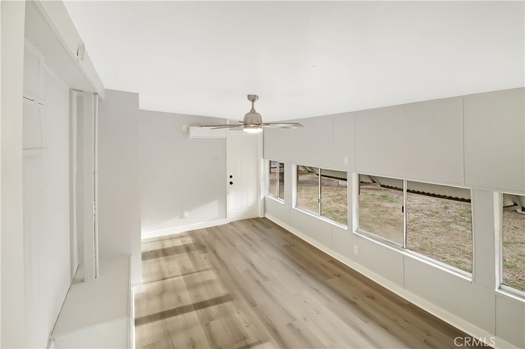 52101 Lois Property Photo 23