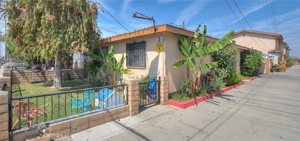 4863 Elizabeth Street Property Photo 24