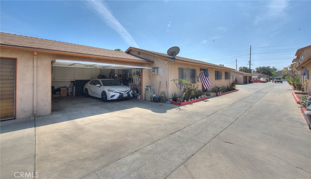 4863 Elizabeth Street Property Photo 32