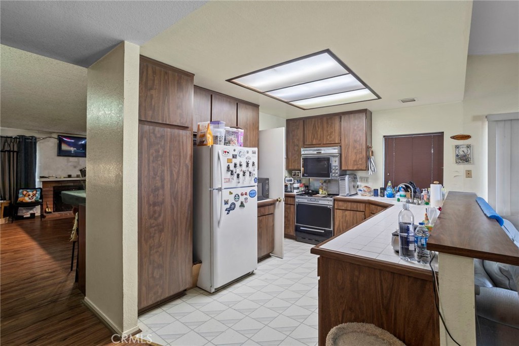 7823 Ramona Avenue Property Photo 5