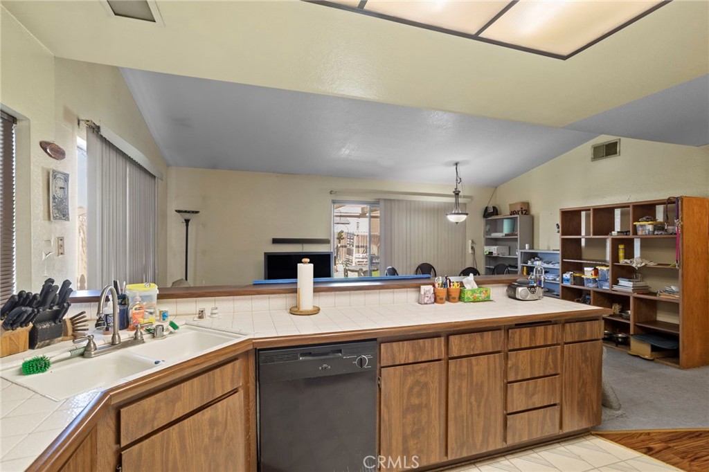 7823 Ramona Avenue Property Photo 7