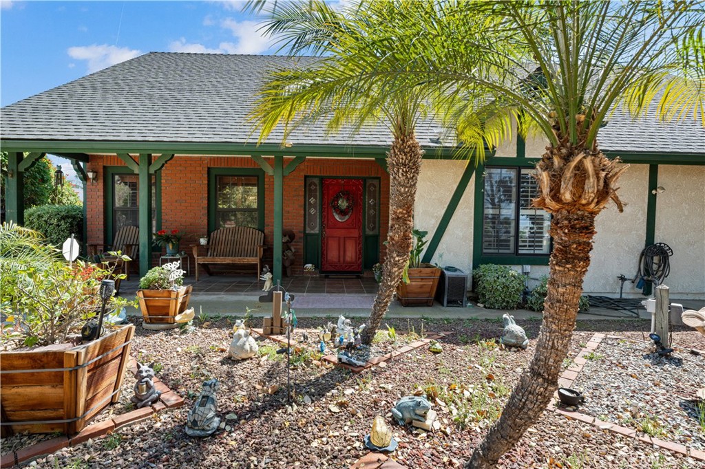16872 Iris Property Photo 9