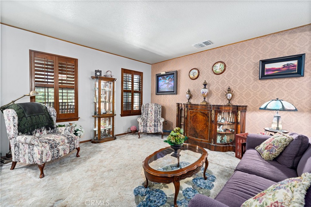 16872 Iris Property Photo 12