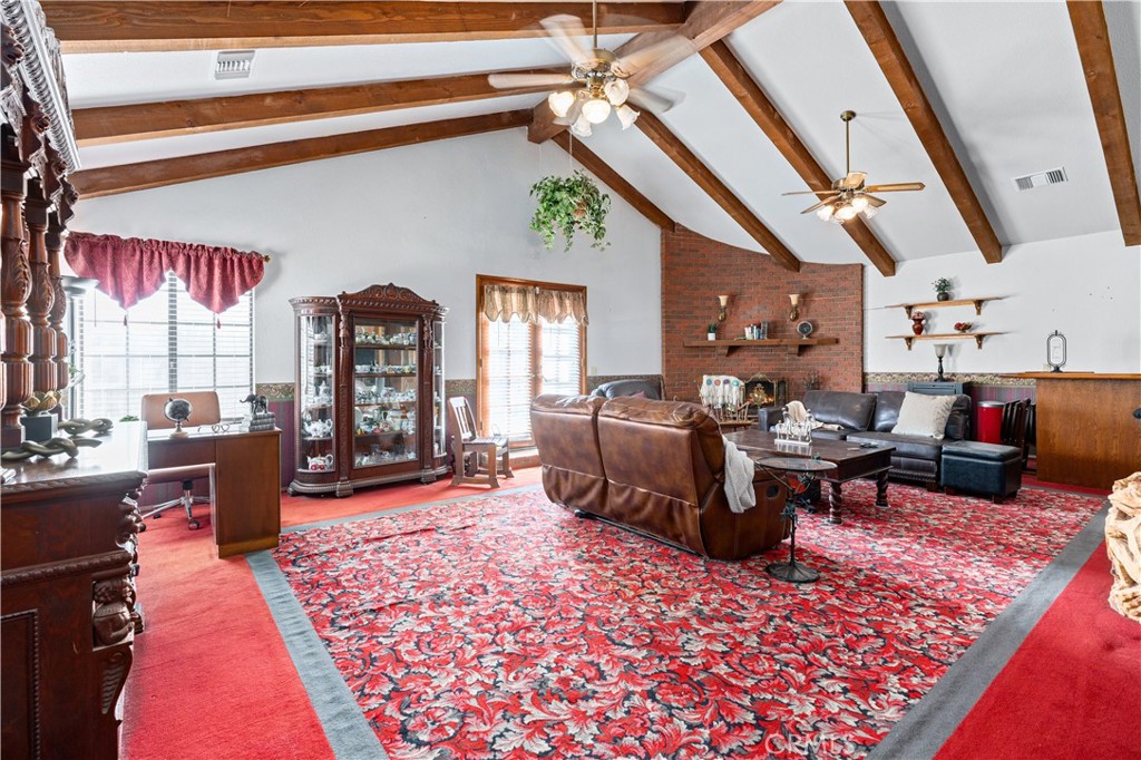 16872 Iris Property Photo 16