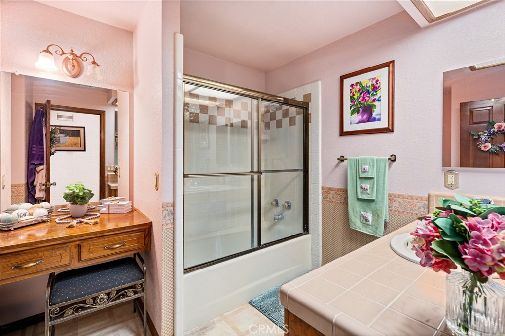 16872 Iris Property Photo 28