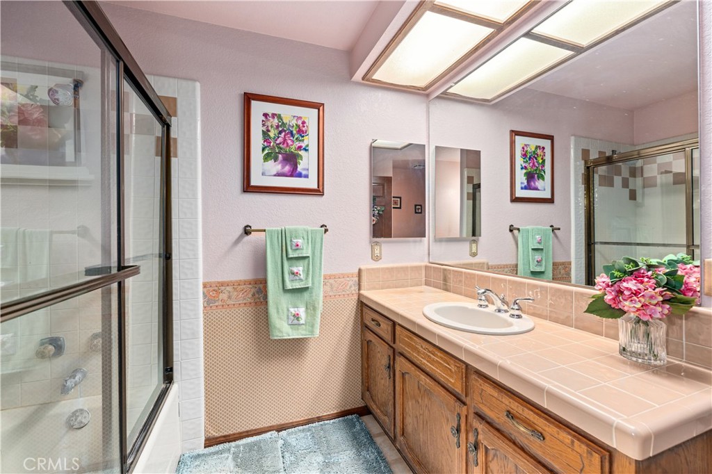 16872 Iris Property Photo 31