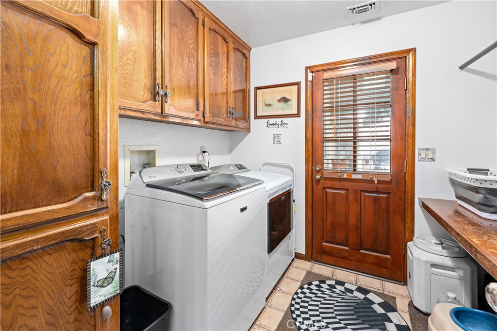 16872 Iris Property Photo 33