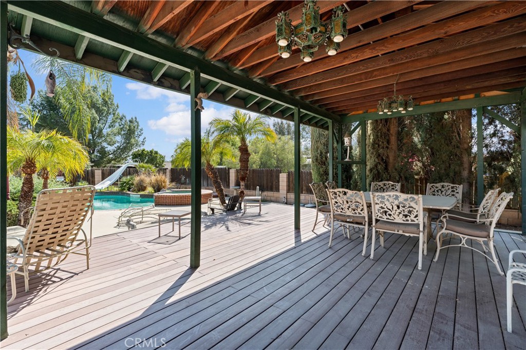 16872 Iris Property Photo 38