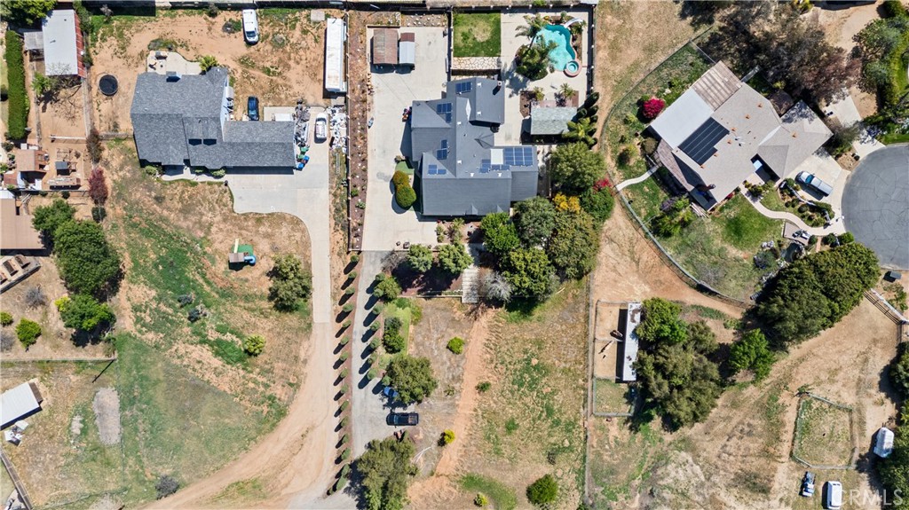 16872 Iris Property Photo 41