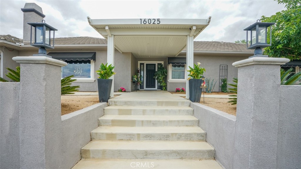16025 Perry Heights Property Photo 4