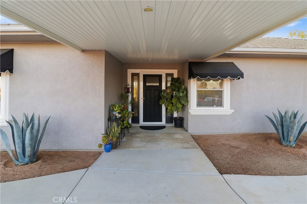 16025 Perry Heights Property Photo 5