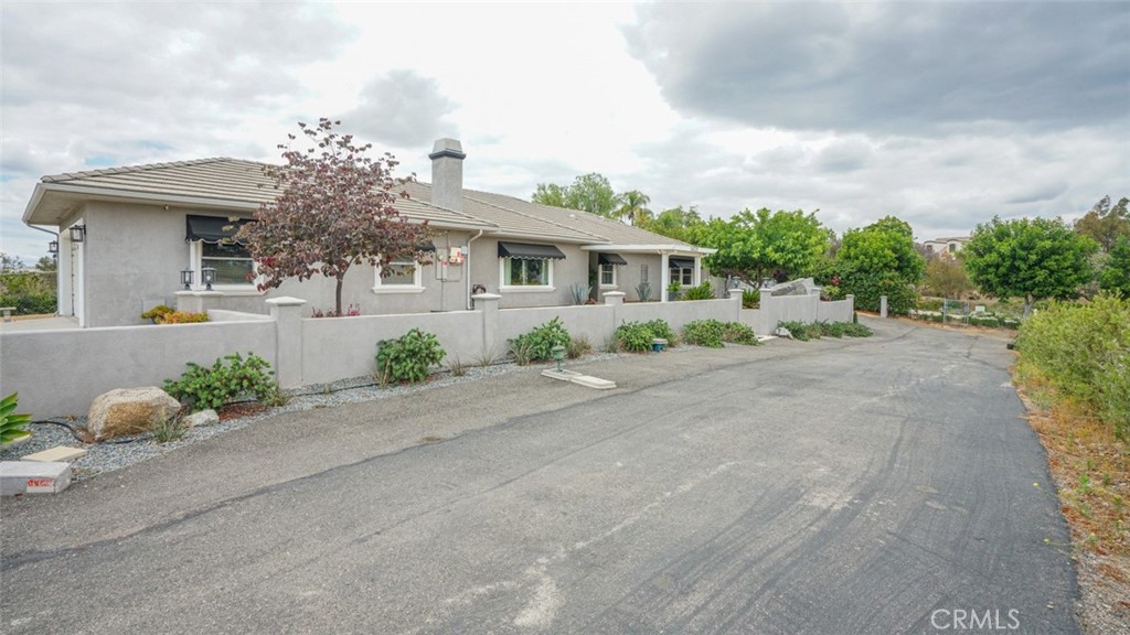 16025 Perry Heights Property Photo 7