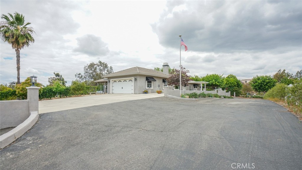 16025 Perry Heights Property Photo 8