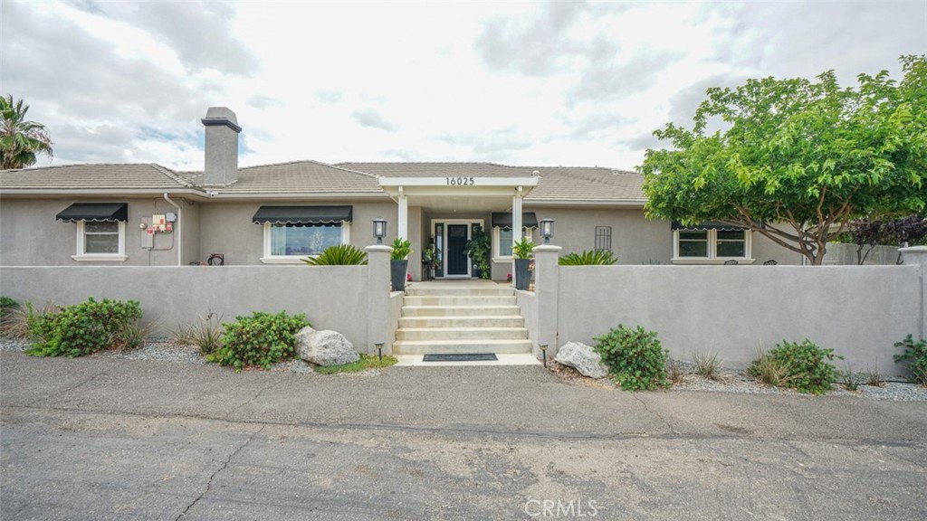 16025 Perry Heights Property Photo 9