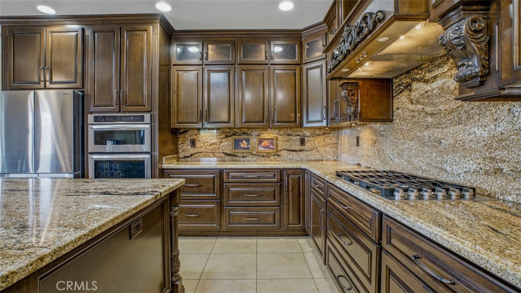 16025 Perry Heights Property Photo 35
