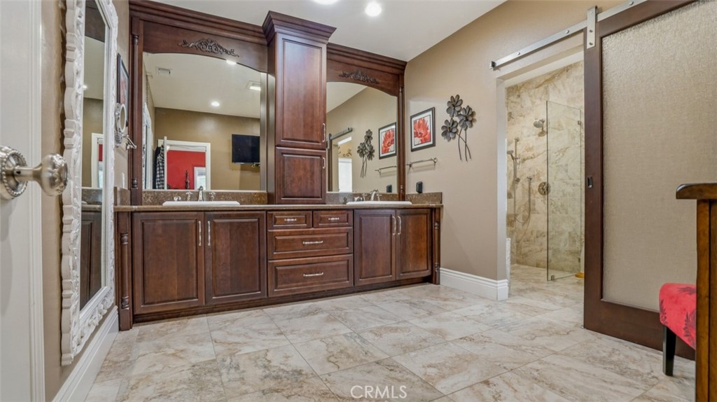 16025 Perry Heights Property Photo 47