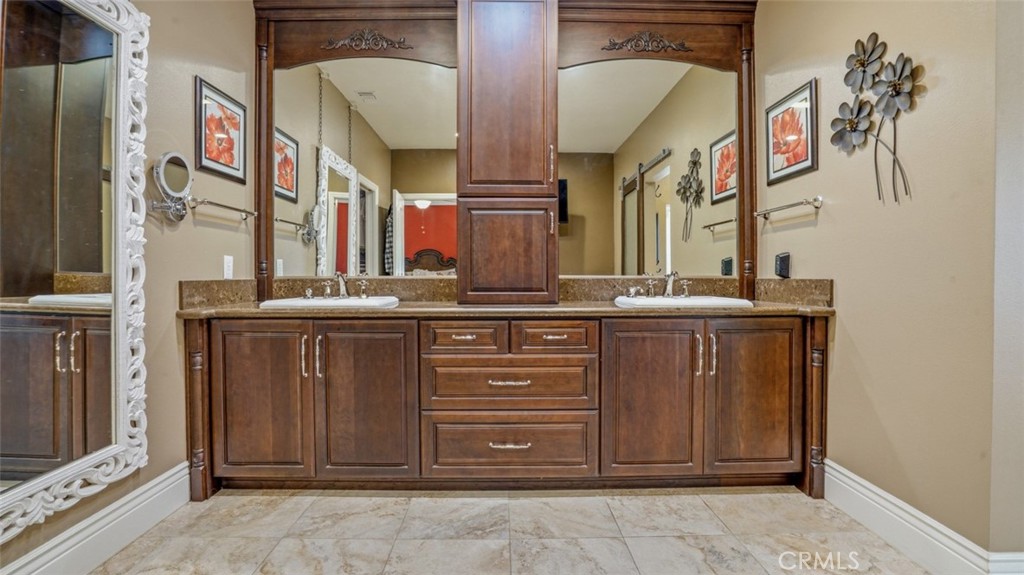 16025 Perry Heights Property Photo 48