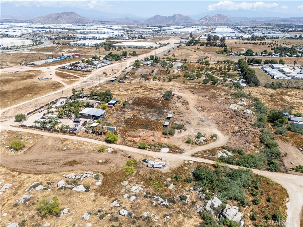 22761 Cajalco Property Photo 1