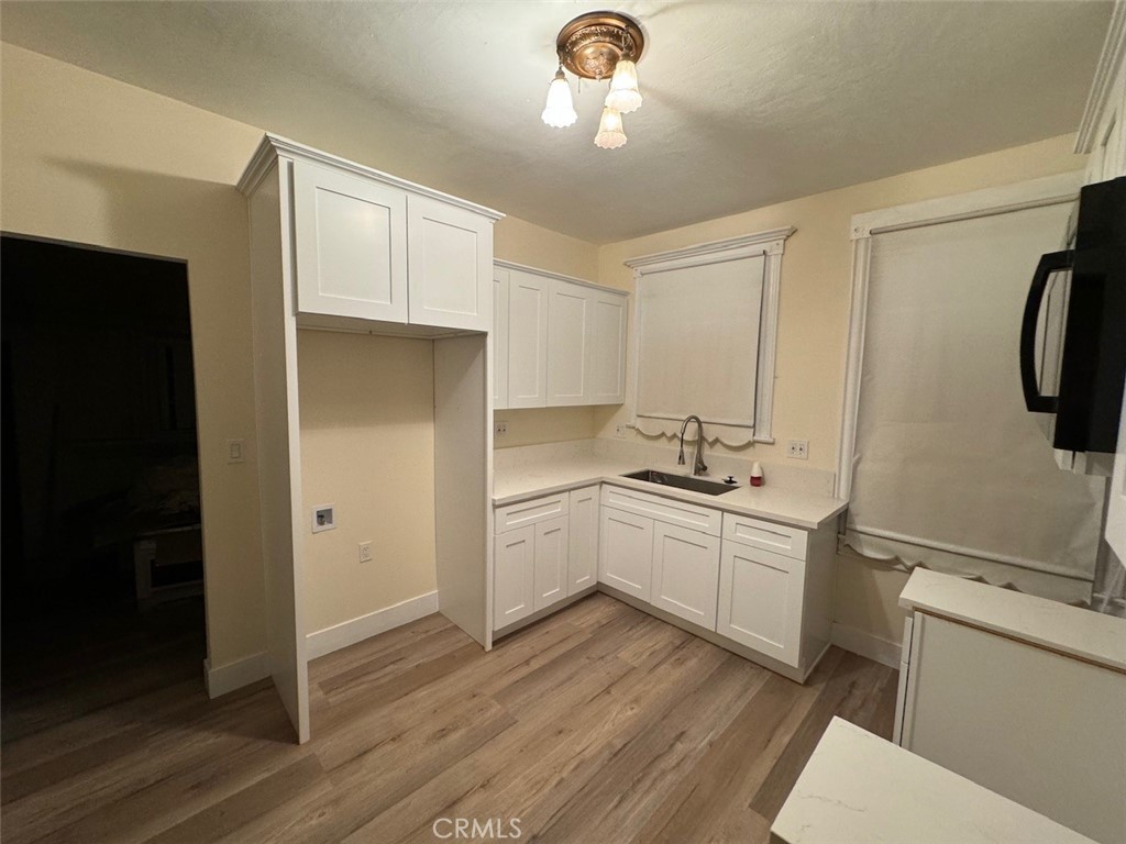572 N La Cadena Property Photo 13