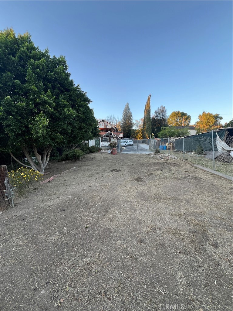 10568 Foothill Property Photo 31