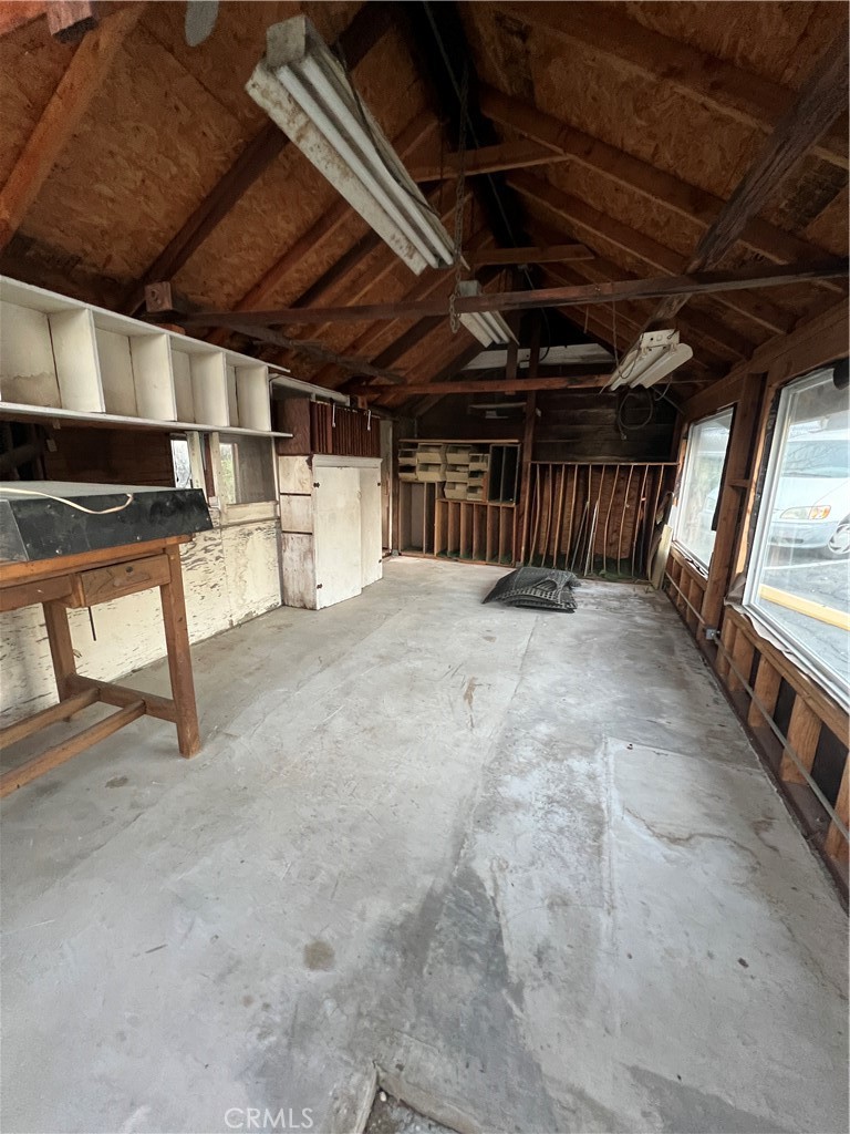 10568 Foothill Property Photo 36