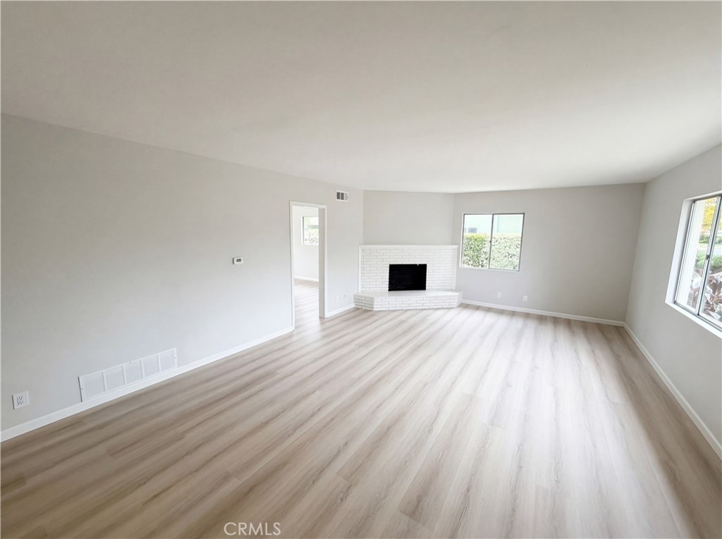 5654 Tower Road Property Photo 11