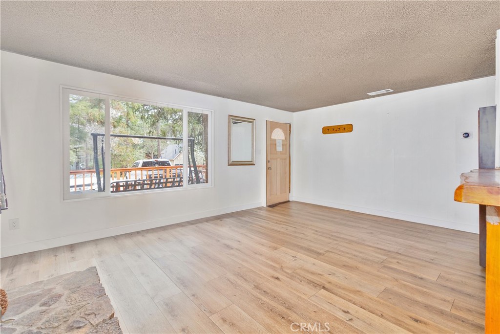 360 Maple Lane Property Photo 14