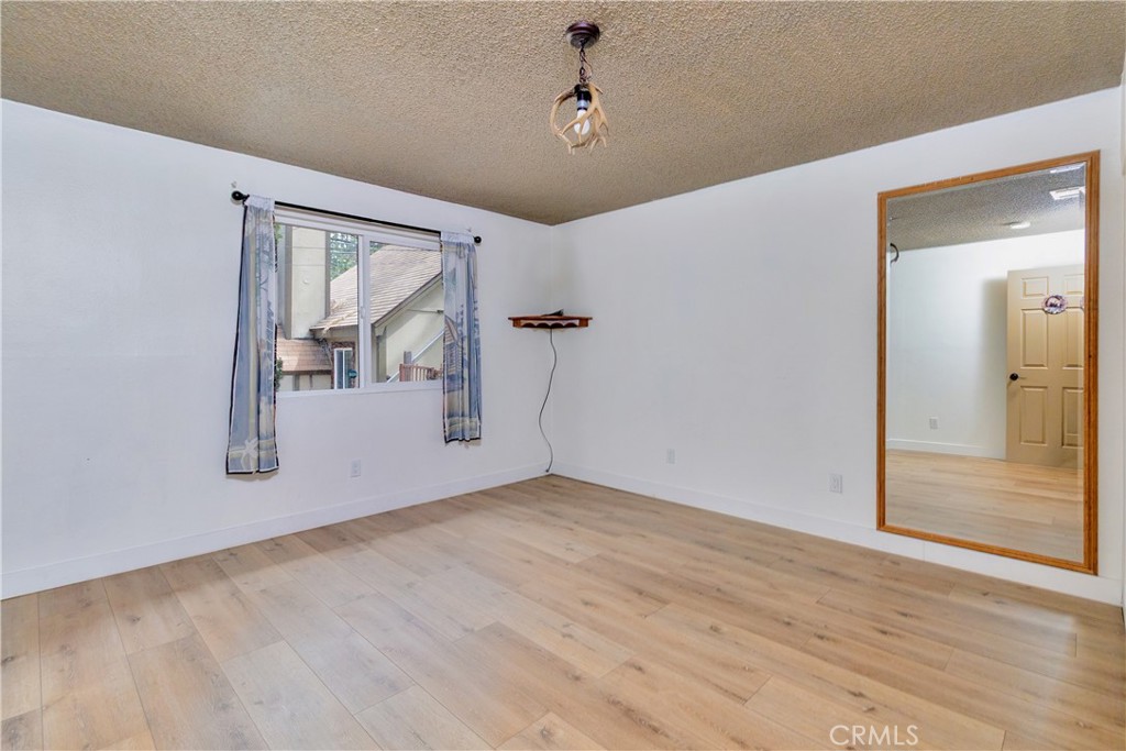 360 Maple Lane Property Photo 22