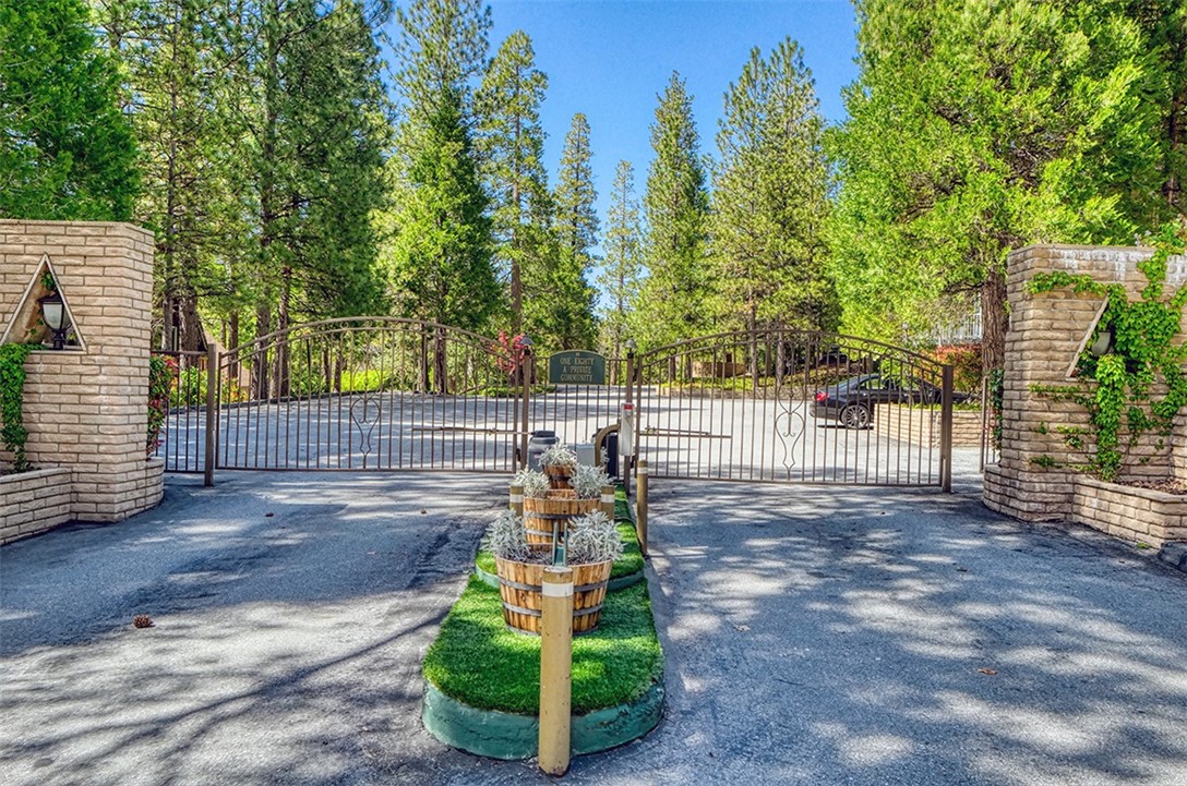 180 Grass Valley 42 Property Photo 2