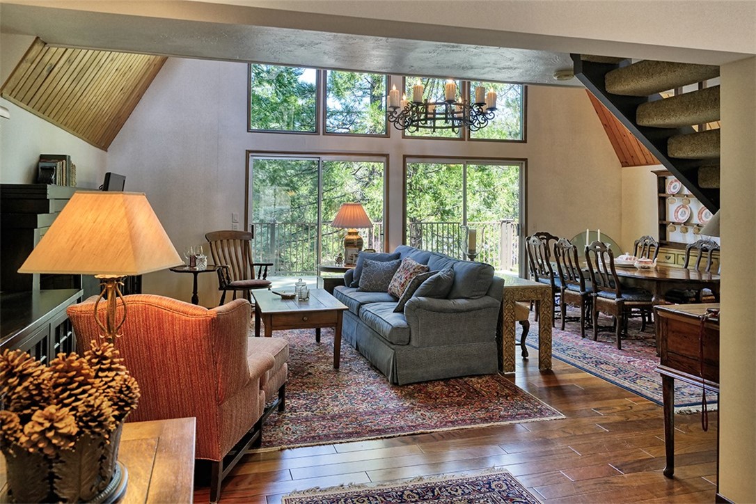 180 Grass Valley 42 Property Photo 8
