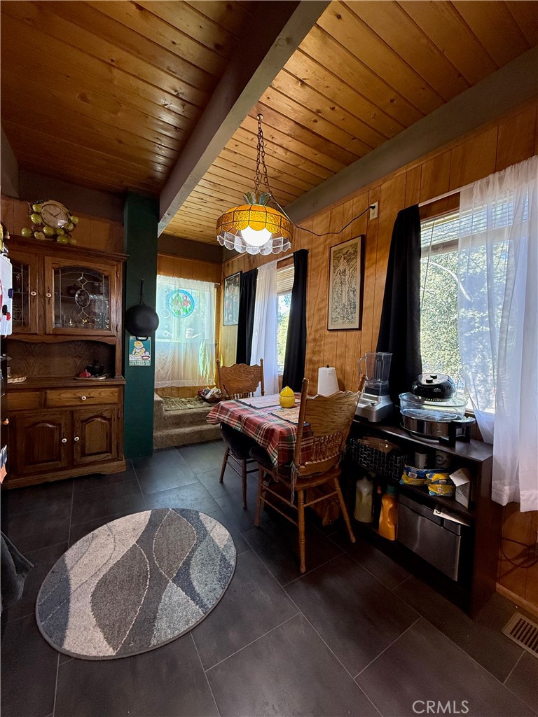 785 County (arosa) Drive Property Photo 14