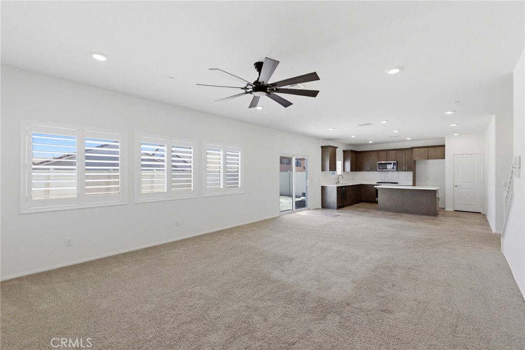 13936 Vantage Property Photo 9