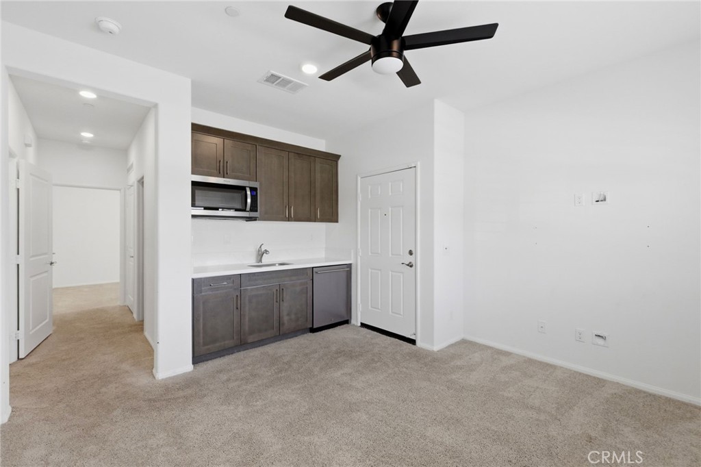 13936 Vantage Property Photo 25
