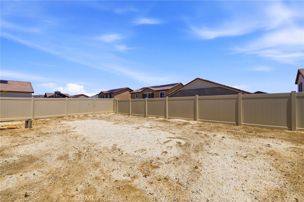 13936 Vantage Property Photo 39
