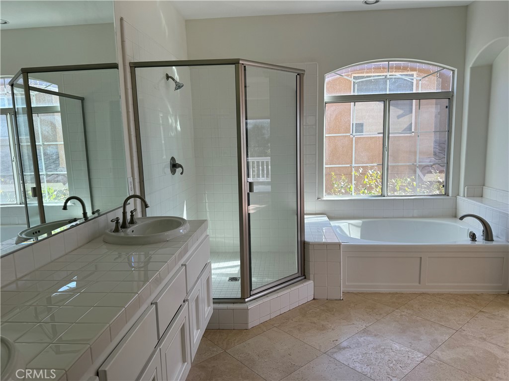 15635 Oliver Street Property Photo 13