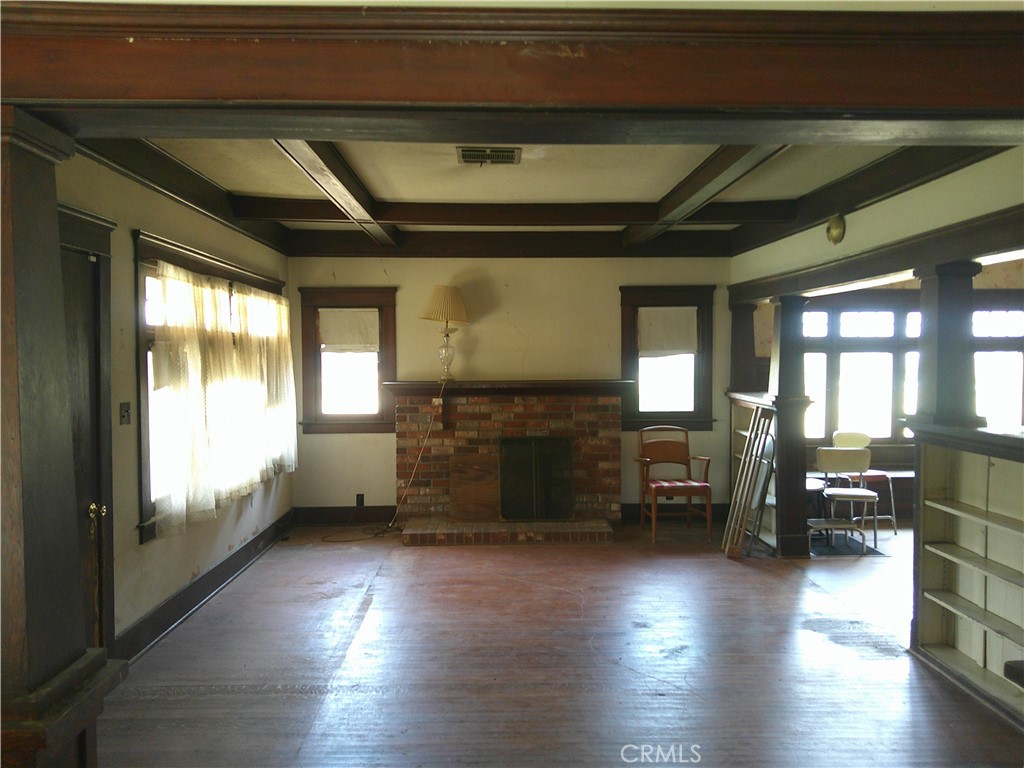 4500 Highland Place Property Photo 6