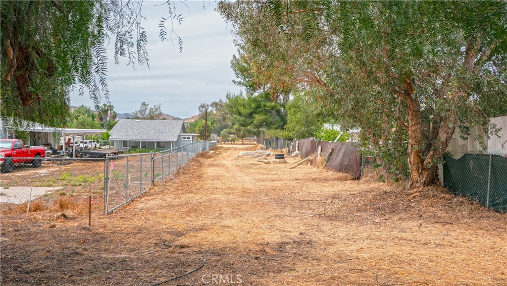 30970 Melvin Property Photo 7