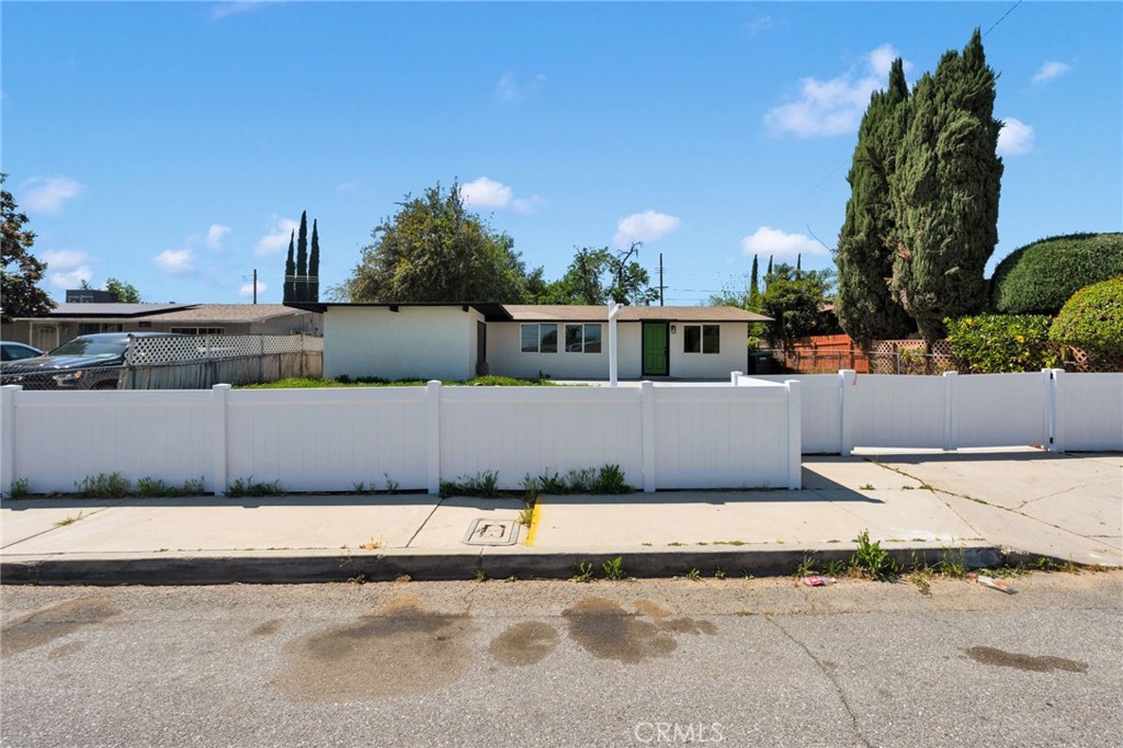 1765 Alston Property Photo 3
