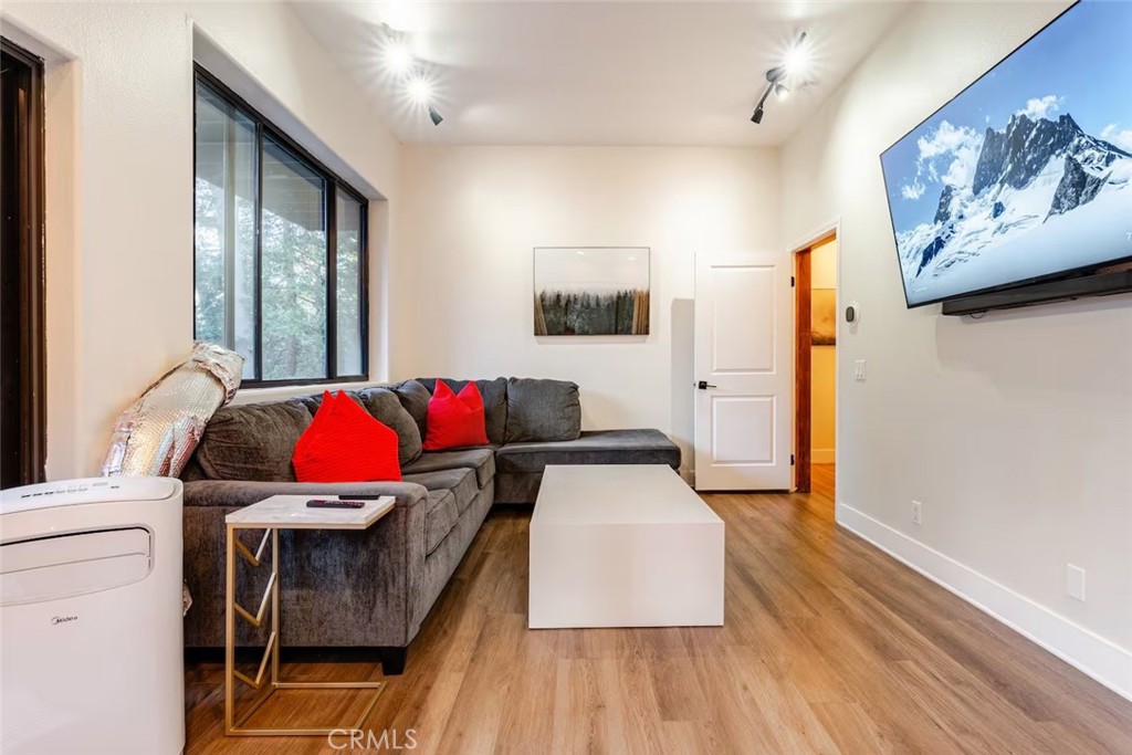 24656 Bernard Property Photo 43