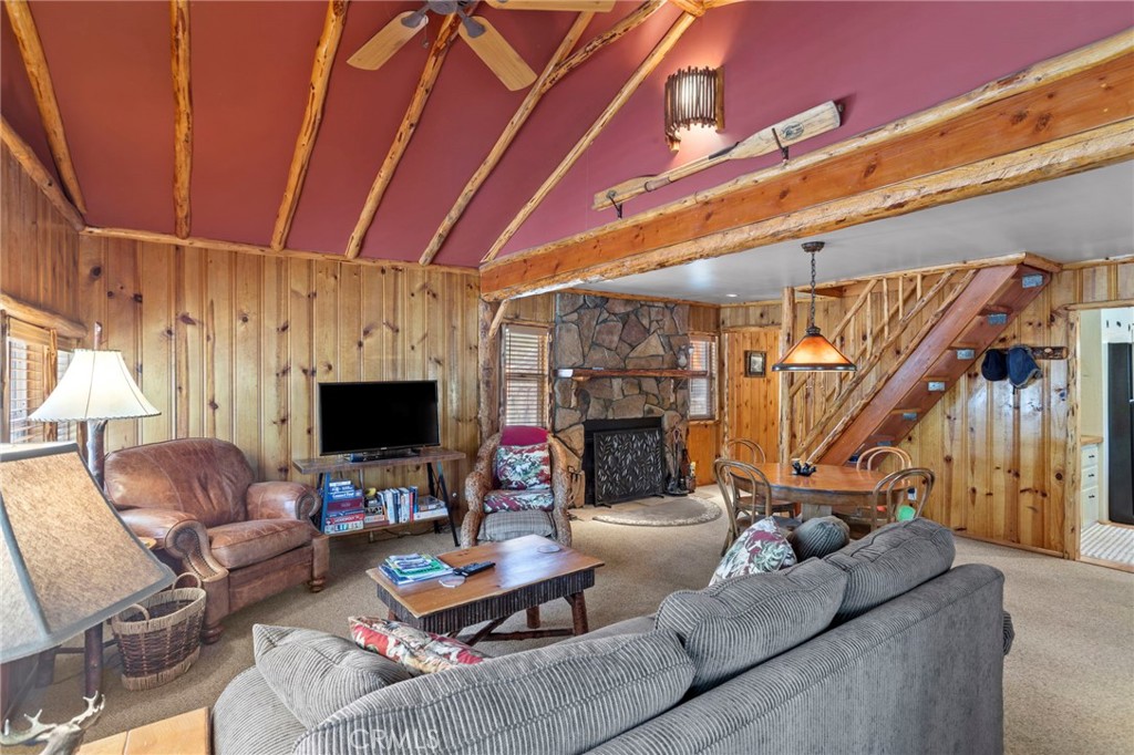 459 Edgemoor Property Photo 13