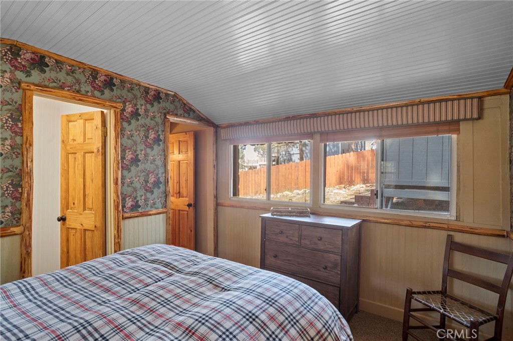 459 Edgemoor Property Photo 24